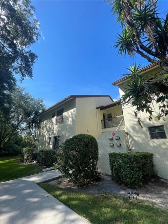 Karanda Village, 3179 Cocoplum Cir #3384, Pompano Beach, Florida 33063, image 1
