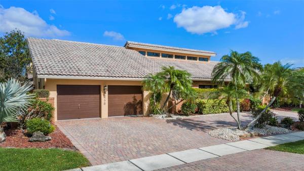 Woodfield Hunt Club, 3770 Kings Way, Boca Raton, Florida 33434, image 1