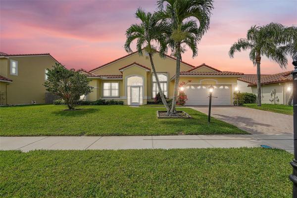 Boca Vista Estates, 9515 Lake Serena Dr, Boca Raton, Florida 33496, image 1