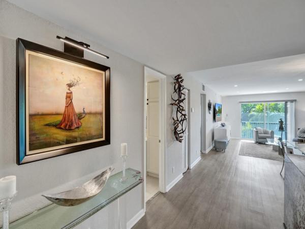 Kings Park Garden, 4025 N Federal Hwy #319B, Fort Lauderdale, Florida 33308, image 3