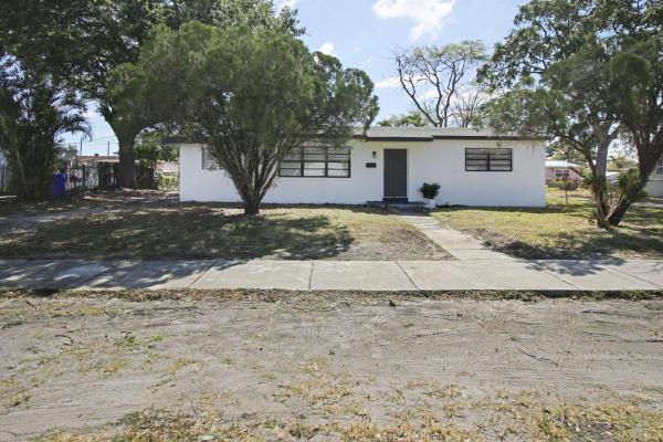 Bonnie Briar Estates, 16921 NW 34th Ave, Miami Gardens, Florida 33056, image 1