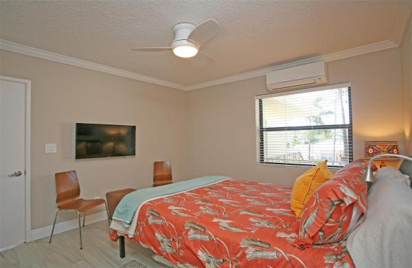343 Palm St #7, Hollywood, Florida 33019, image 2