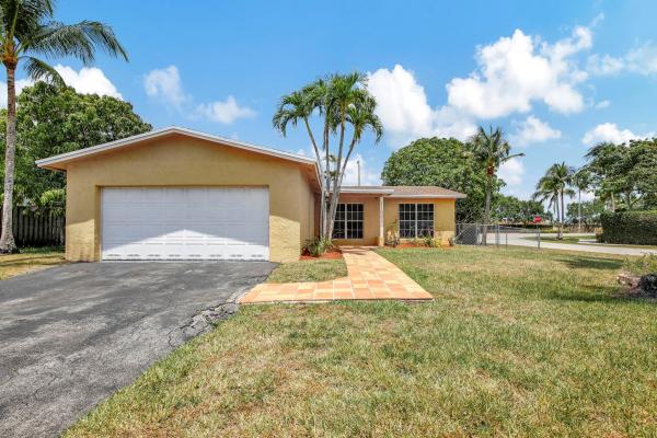 Windward Isle, 11631 NW 33rd St, Sunrise, Florida 33323, image 1