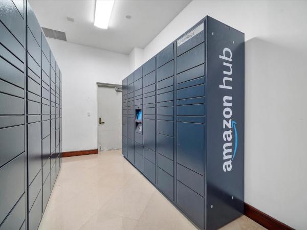 L'Hermitage, 3100 N Ocean Blvd #2407, Fort Lauderdale, Florida 33308, image 1
