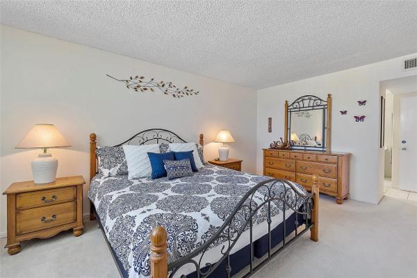 Le Chateau Royal, 3540 S Ocean Blvd #704, Palm Beach, Florida 33480, image 1