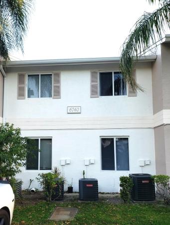 Antigua At Country Club Of Miami, 6740 NW 175th Ln #A-20, Hialeah, Florida 33015, image 1