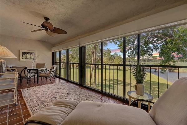 Greens Of Boca Lago, 8210 E Casa Del Lago #E, Boca Raton, Florida 33433, image 1