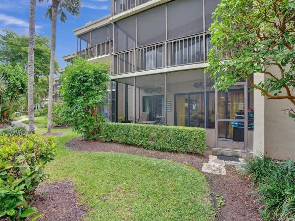 Southgate, 3605 S Ocean Blvd #126, South Palm Beach, Florida 33480, image 2