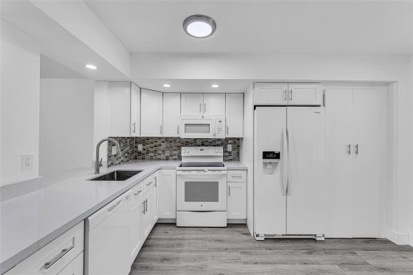 Palm Lakes, 7340 Lake Circle Dr #101, Margate, Florida 33063, image 1