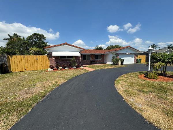 Belotti Villas, 4611 NW 10th Ave, Fort Lauderdale, Florida 33309, image 1