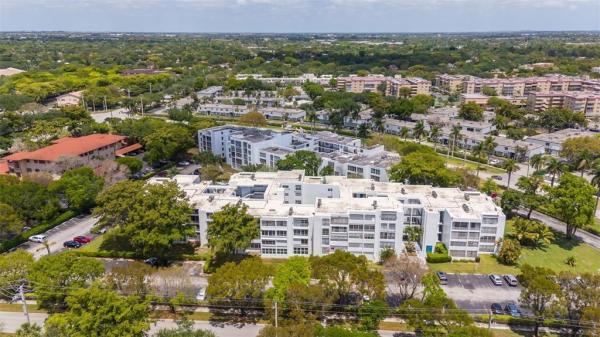 Plantation Royal, 6901 Cypress Rd #D12, Plantation, Florida 33317, image 1