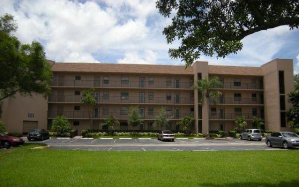 Sunrise Lakes 4, 2726 NW 104th Ave #304, Sunrise, Florida 33322, image 1
