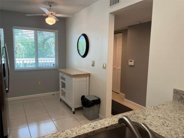 Huntington Pointe, 6080 Huntwick Ter #203, Delray Beach, Florida 33484, image 2