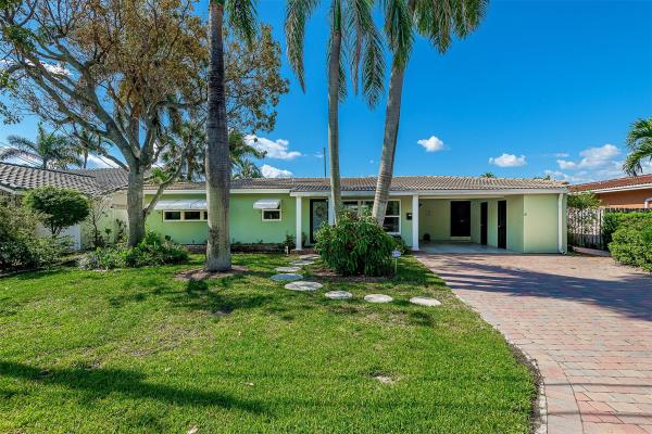 Pompano Isles, 2624 SE 9th St, Pompano Beach, Florida 33062, image 1