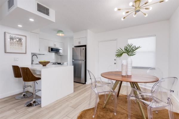 Horizon House, 2555 NE 11th St #503, Fort Lauderdale, Florida 33304, image 1
