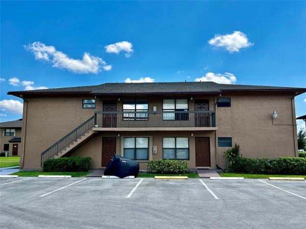 Winding Lake At Welleby, 10040 Winding Lake Rd #103, Sunrise, Florida 33351, image 1