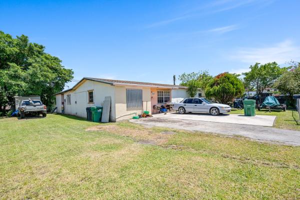 East Dixie Park, 22285 SW 109th Ct, Goulds, Florida 33170, image 1
