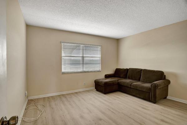 Antigua Village, 2405 Antigua Cir #D4, Coconut Creek, Florida 33066, image 1