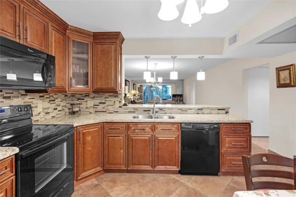 Aruba Village, 3306 Aruba Way #M3, Coconut Creek, Florida 33066, image 1