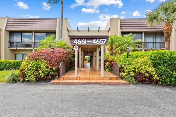 Plaza Court At The Fountains Of Palm Beach, 4657 Fountains Dr #105, Lake Worth Beach, Florida 33467, image 1