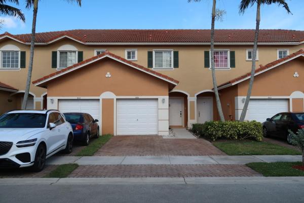 Monte Carlo, 550 Saint Tropez Ln, Margate, Florida 33068, image 1