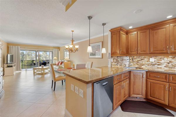 Hillsboro Cove, 1319 E Hillsboro Blvd #309, Deerfield Beach, Florida 33441, image 1