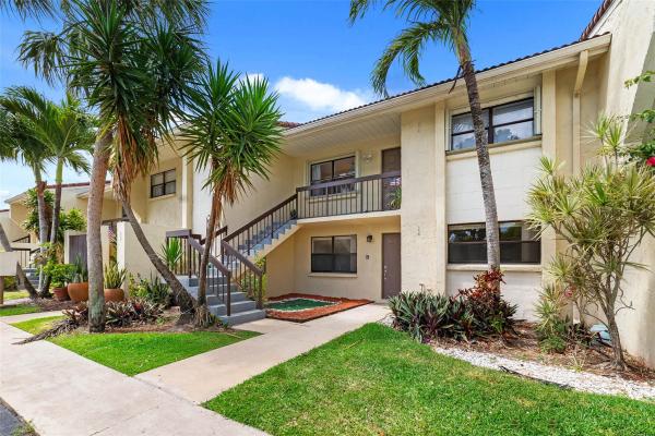 Vallhala Village, 22415 SW 61st Way #206, Boca Raton, Florida 33428, image 1