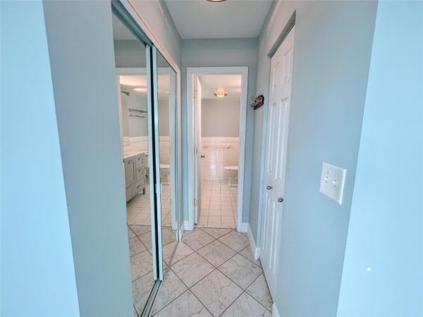 River Manor, 3004 NE 5th Ter #308-C, Wilton Manors, Florida 33334, image 3