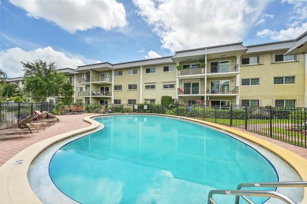 River Manor, 3004 NE 5th Ter #308-C, Wilton Manors, Florida 33334, image 1