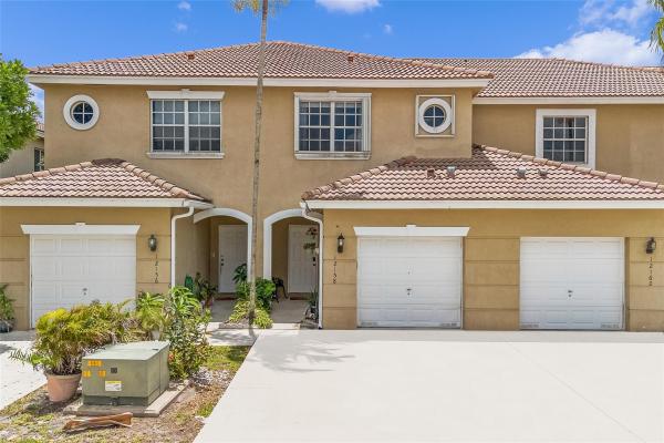 Pelican Pointe, 12158 SW 5th Ct, Pembroke Pines, Florida 33025, image 1