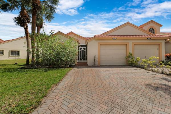 Emerald Pointe, 7560 Diamond Pointe Cir, Delray Beach, Florida 33446, image 1