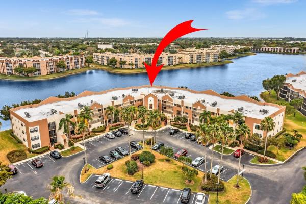 Fairfax At Kings Point, 7638 Fairfax Dr #206, Fort Lauderdale, Florida 33321, image 1