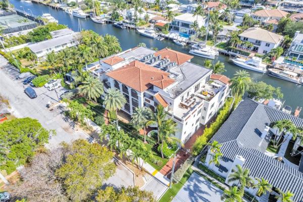 Vela Vista, 1532 SE 12th St #204, Fort Lauderdale, Florida 33316, image 2
