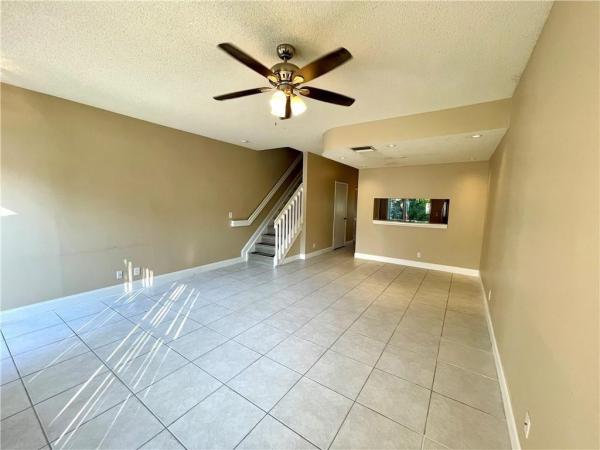 Coral Reef Club, 5645 NW 99th Ln, Coral Springs, Florida 33076, image 1
