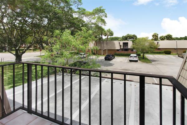 Village Of Sandalwood Lakes South, 5742 57th Way, West Palm Beach, Florida 33409, image 1