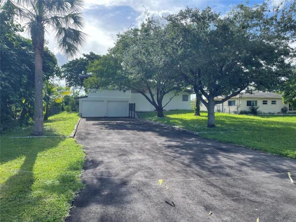 Hammon Heights, 705 E River Dr, Margate, Florida 33063, image 1