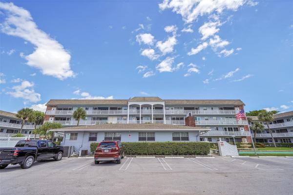North Hampton Court, 1965 SE 5th Ct #202, Pompano Beach, Florida 33060, image 1