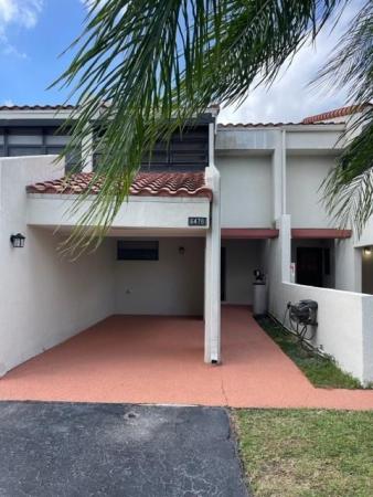 Courts Of Inverrary, 6478 Racquet Club Dr #33, Lauderhill, Florida 33319, image 1