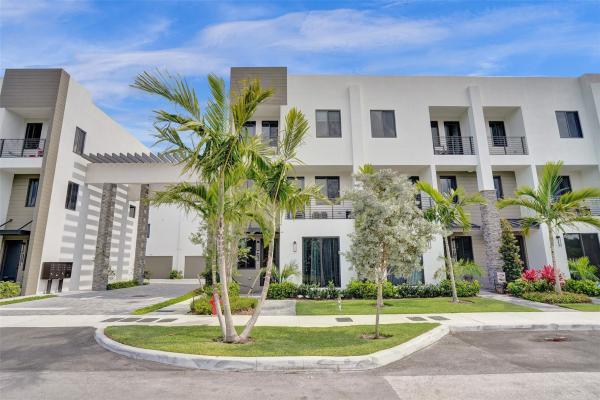 Parc 12 Townhomes, 416 SE 12th Ct, Fort Lauderdale, Florida 33316, image 1