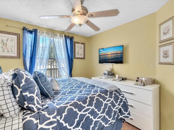 Southgate Shores, 8508 E Southgate Shores Cir, Tamarac, Florida 33321, image 1