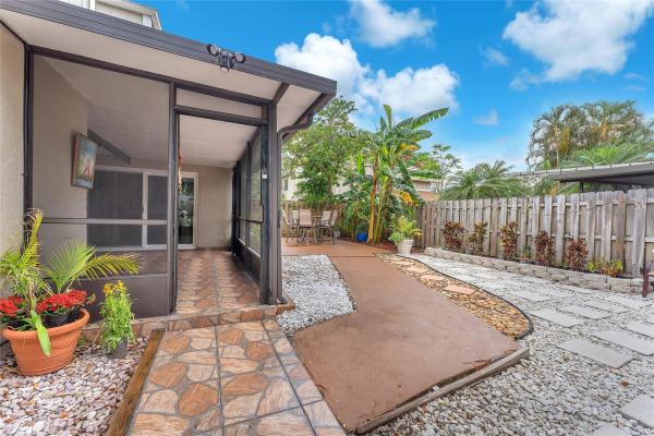 Lago West, 13286 NW 5th Ct, Plantation, Florida 33325, image 1