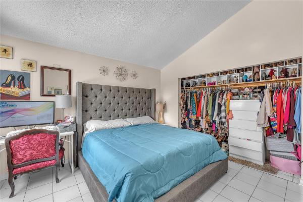 Lago West, 13286 NW 5th Ct, Plantation, Florida 33325, image 2