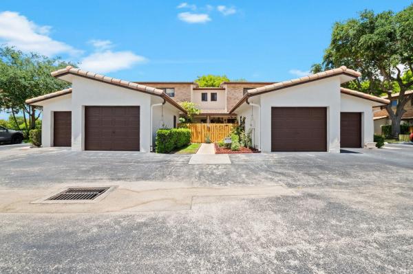 Lago Mar Colony, 12441 NW 3rd St #A-2, Plantation, Florida 33325, image 1