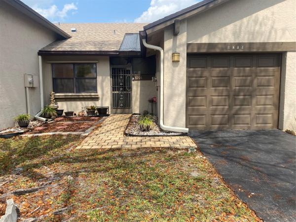 Spring Lake Villas, 8206 NW 100th Dr, Tamarac, Florida 33321, image 1