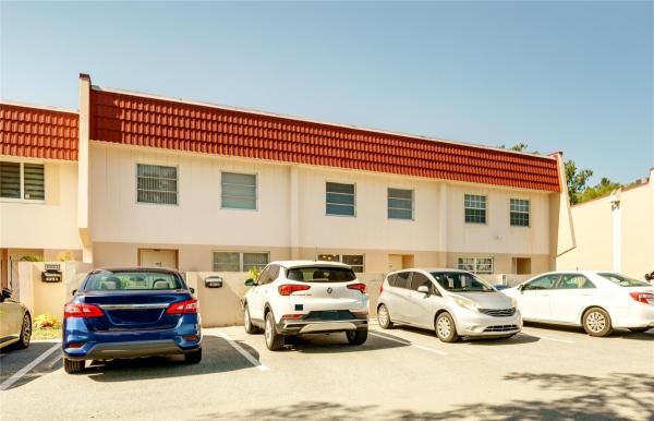 The Manors Of Inverrary, 4098 Inverrary Dr #12E, Lauderhill, Florida 33319, image 1