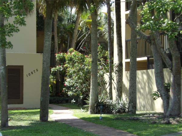 Gardens Of Kendall South, 10875 SW 112th Ave #215, Kendall, Florida 33176, image 1