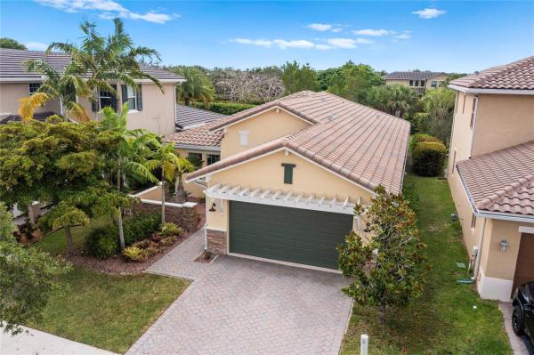 Somerset At Heron Bay, 11992 NW 82nd St, Parkland, Florida 33076, image 1