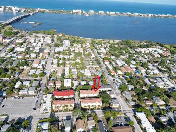 Kingdom Villas, 222 S Federal Hwy #5, Lake Worth Beach, Florida 33460, image 1
