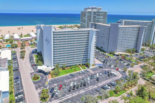 Breakwater Towers, 1900 S Ocean Dr #210, Fort Lauderdale, Florida 33316, image 1