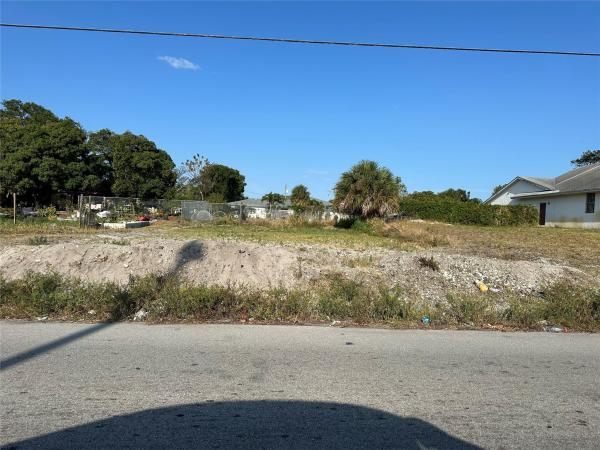 College Park, 432 NW 1st Ter TERRACE, Deerfield Beach, Florida 33441, image 1